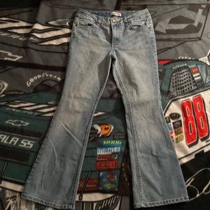 Junior jeans size 5 L.e.i. Great shape